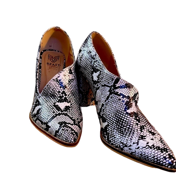 BEAST FASHION Shoes - BEAST SNAKE STYLE HIGH HEEL SIZE 7.5